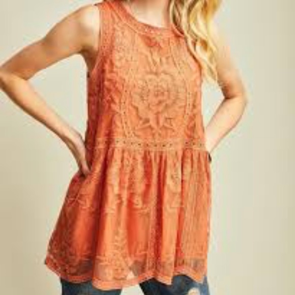 entro Tops - NWT Entro Lace Babydoll Top Large